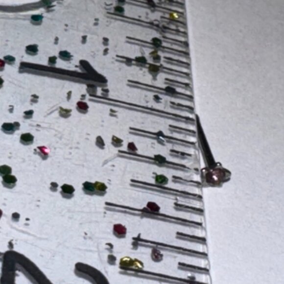 20 Gauge Purple Star Shaped Nose Rings - Picture 5 of 16